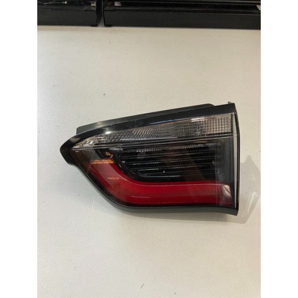 Lanterna Tampa Traseira L.d Jeep Compass 2.0 2017 2018 Direito/passageiro Cinza