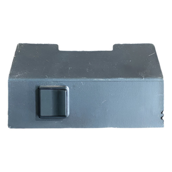 Entrada Usb Nissan Sentra 2.0 2014 2015 Preto