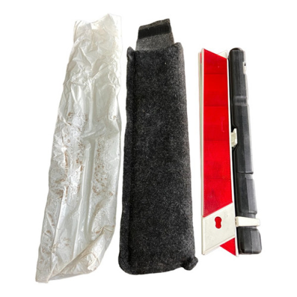 Triangulo Segurança Carro Peugeot 208 2017