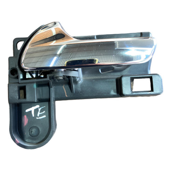 Maçaneta Interna Traseira Esquerda Freemont 2.4 2012 2013 Traseira