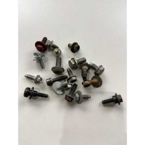 Kit 20 Parafusos Sortido Automotivo 45