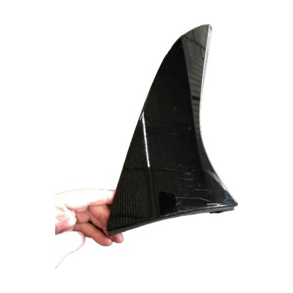 Moldura Da Tampa Traseira Lado Direito Mercedes A200 2014