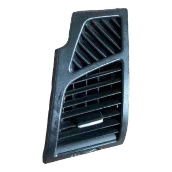 Difusor De Ar Lado Esquerdo Bmw 120i 2009