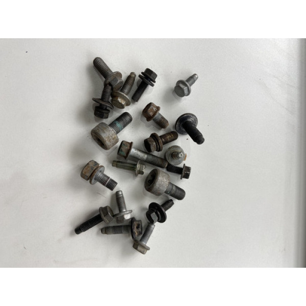 Kit 6 Parafusos Sortido Automotivo 105