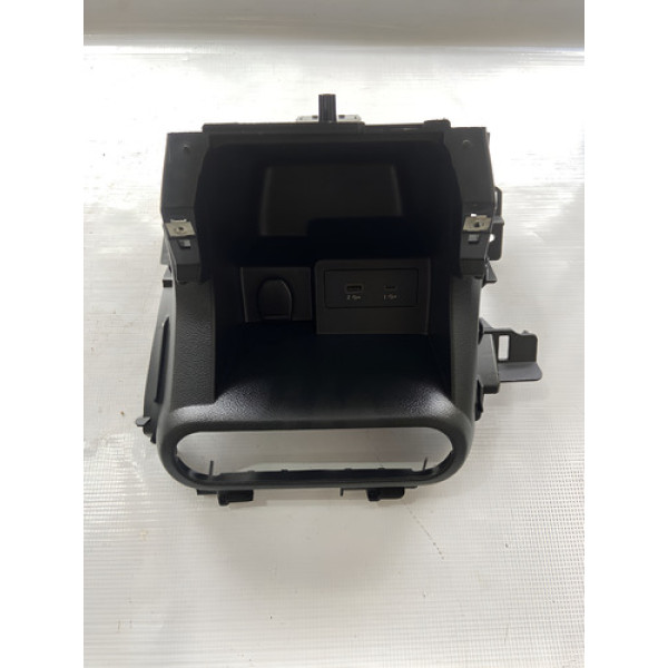 Moldura Console Central Nissan Usb Kicks 2021 2022