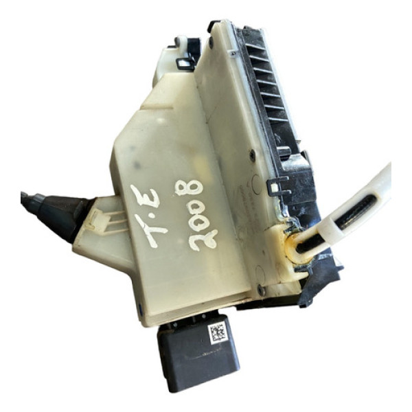 Fechadura De Porta Traseira Esquerda Peugeot 2008 2018