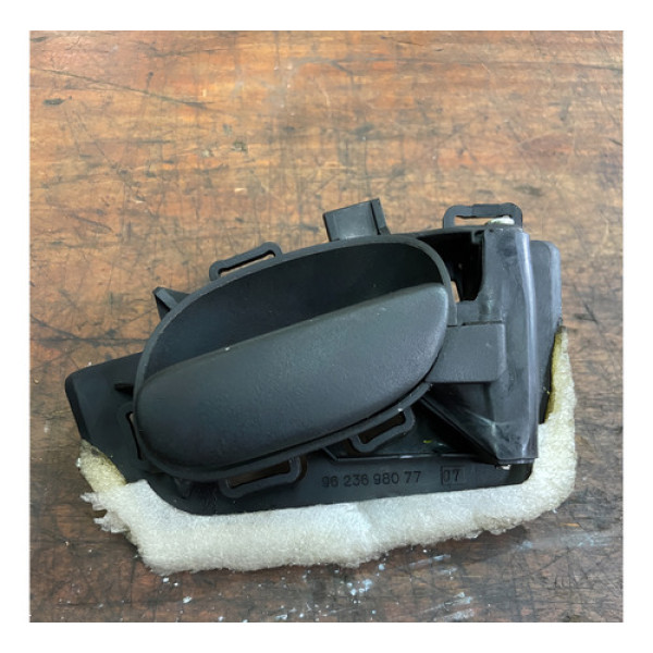 Maçaneta Interna Direita Peugeot 207 2006 2007 962398077 Dianteira