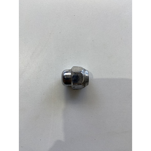 Parafuso De Roda Nissan Kicks March