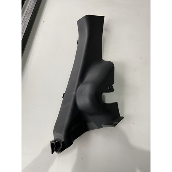 Moldura Soleira Da Coluna T.d Hyundai I30 2.0 2010 2011 Preto