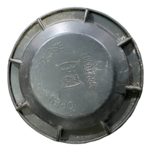 Tampa Do Farol C4 Pallas 2010. Preto