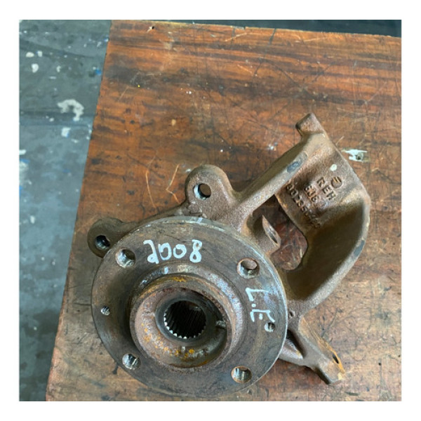 Montante Manga De Eixo Esquerdo Peugeot 2008 1.6  Automatico