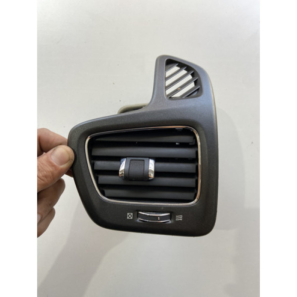 Difusor De Ar Dianteiro Direito Jeep Compass 2.0 2017 2018