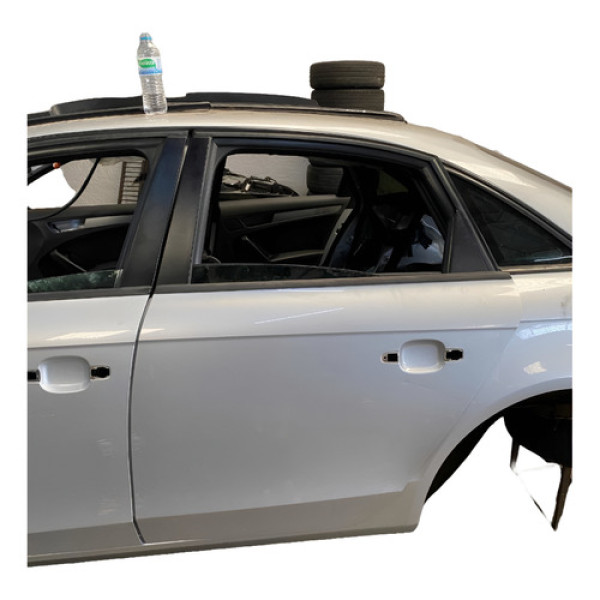 Porta Traseira Esquerda Audi A4 2.0 2010 2011 Traseira Esquerdo Prateado