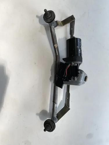 Máquina Limpador De Para Brisa Peugeot 1.6 Escapade 2007