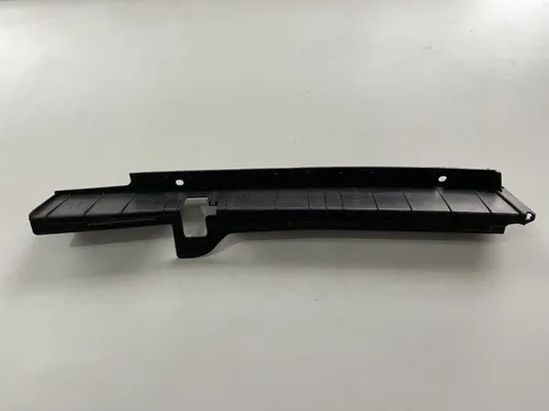 Acabamento Superior Para Lama Direito Azera 3.0 V6 2013