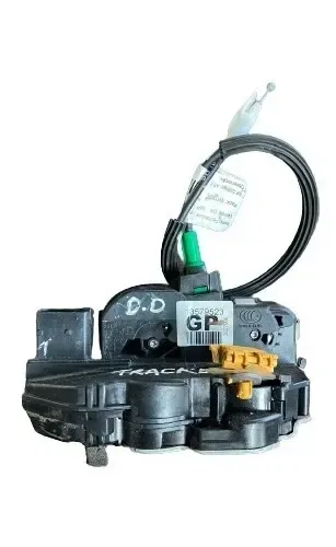 Fechadura De Porta Dianteira Direita Tracker 2014 2015